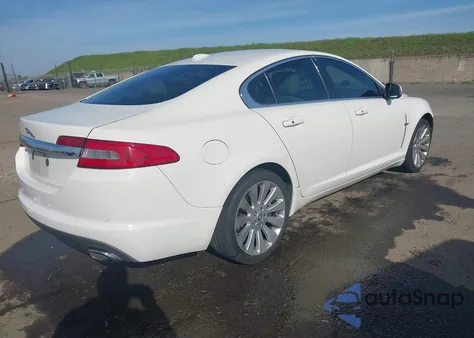 2009 Jaguar Xf Premium Luxury из США, поврежденный, VIN SAJWA06B89HR31538